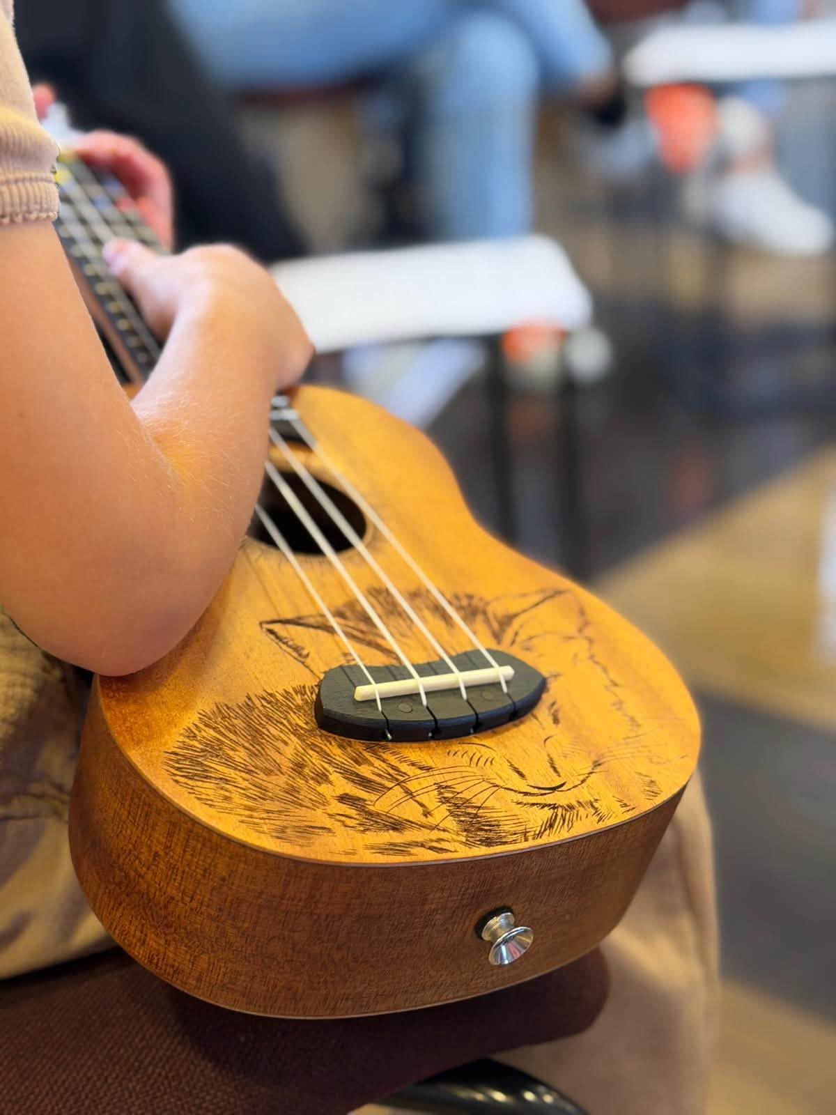 Warsztaty ukulele w bibliotece