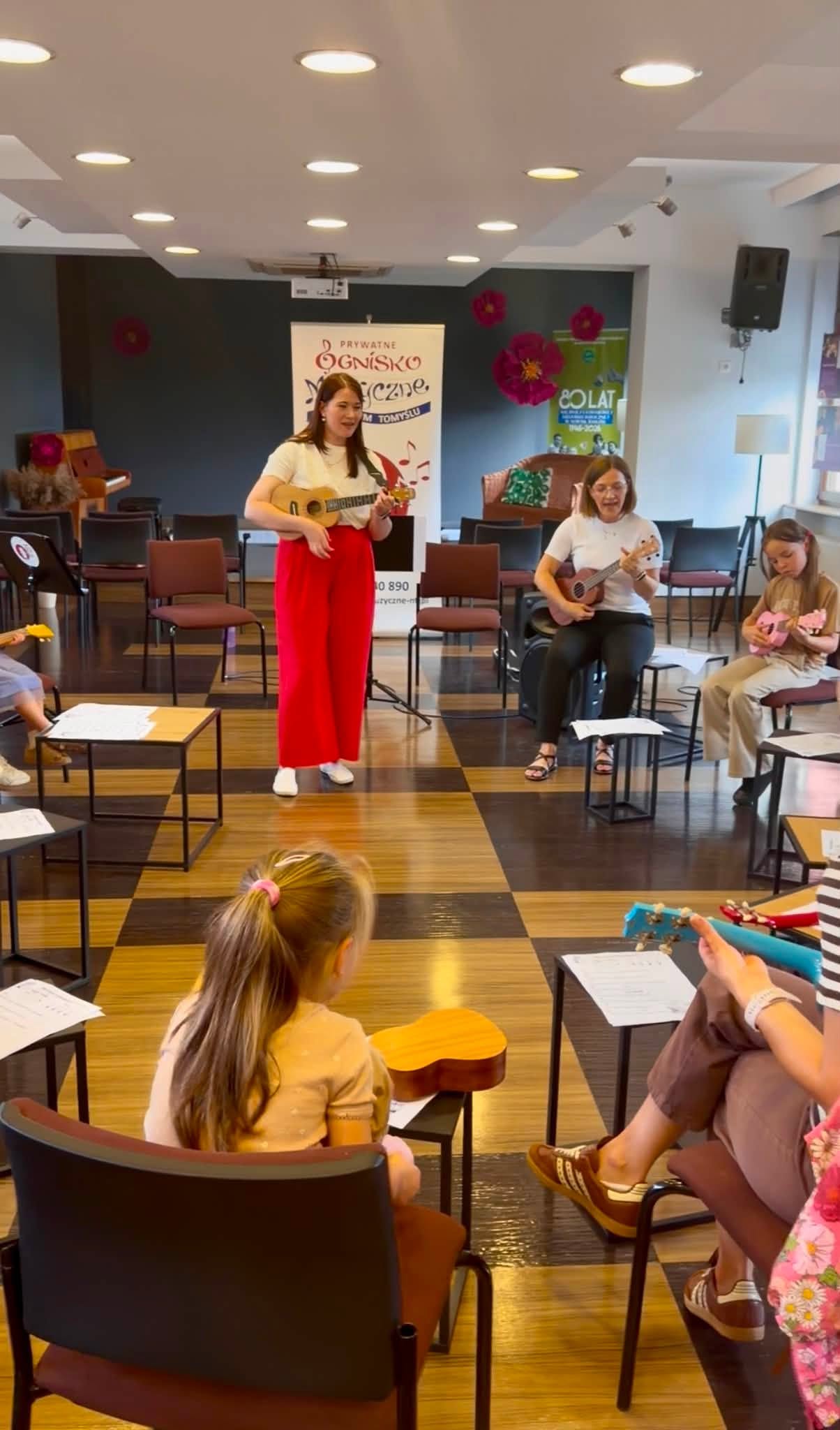 Warsztaty ukulele w bibliotece